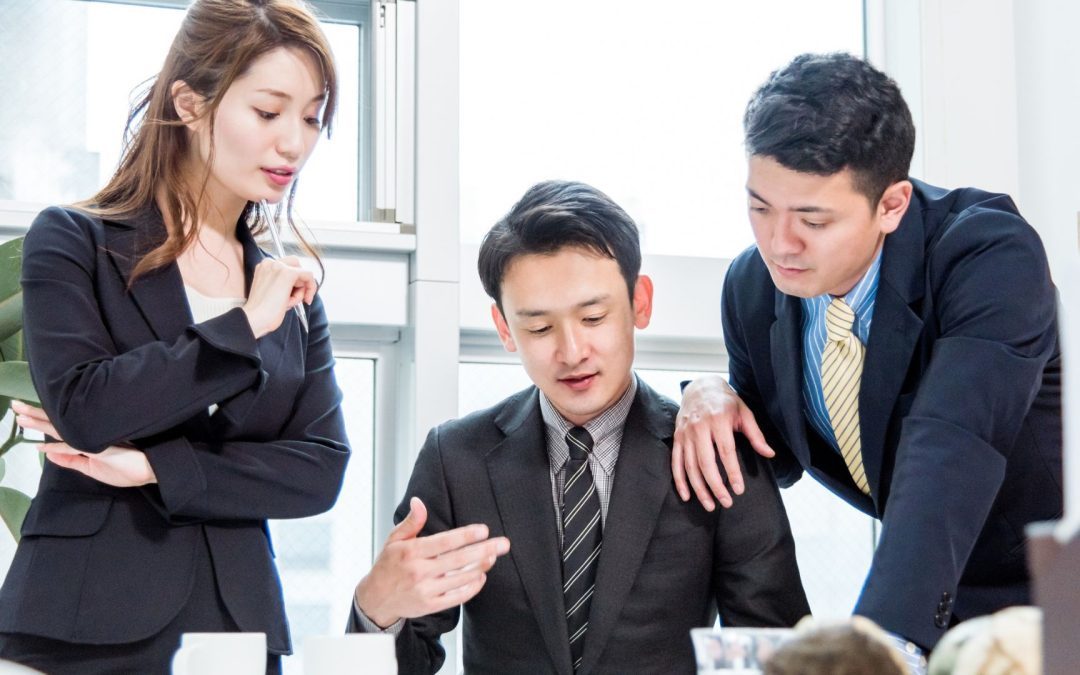 The Ultimate Guide to Your Commission Check: From Calculation to Cashing It