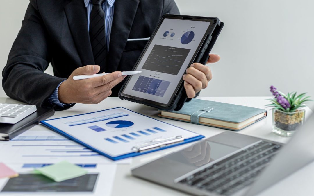 The Ultimate Guide to Sales Commission Trackers: From Calculation to Revenue Optimization
