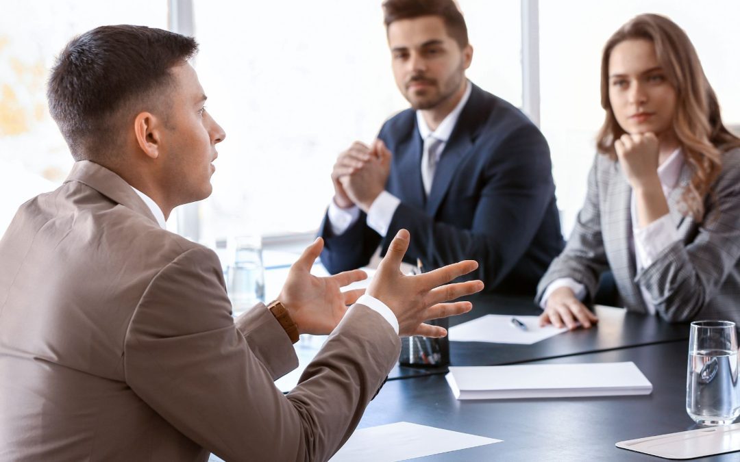 What Is a Decelerator Commission? A Strategic Guide for RevOps