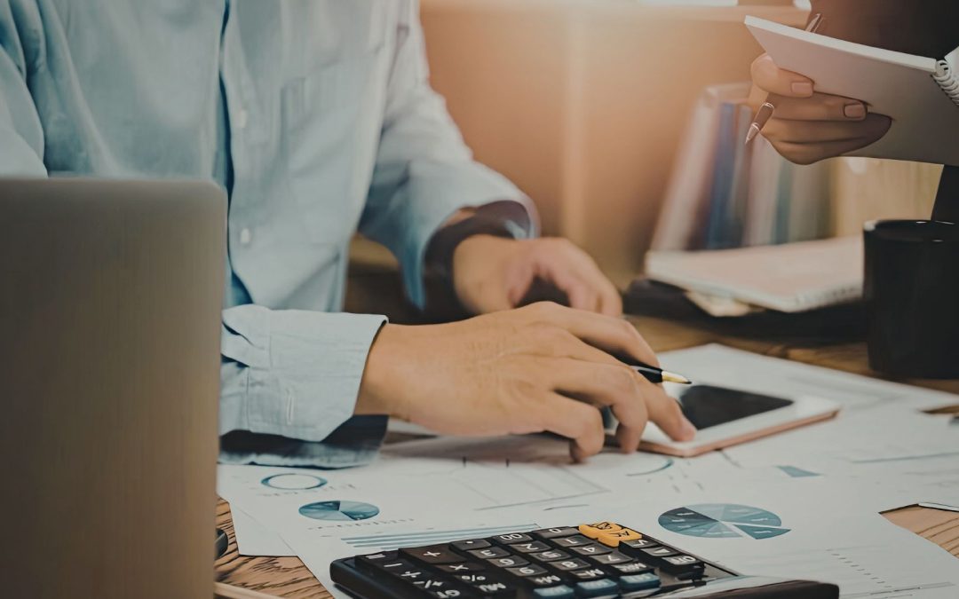 Pay Processing: The Ultimate Guide to Accurate Commissions and Payroll