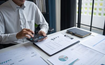 A RevOps Guide to Sales Compensation Compliance: How to Reduce Risk and Build Trust